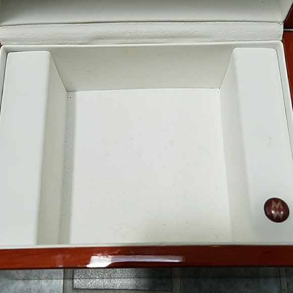 Michele Solid Shinny Wood Watch Box - Picture 3 of 6